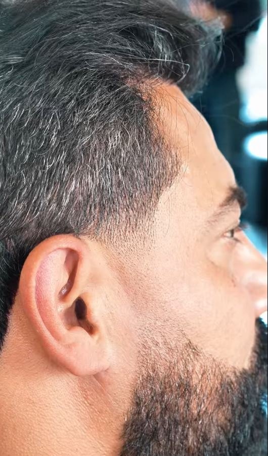 Side profile of a finished textured cut